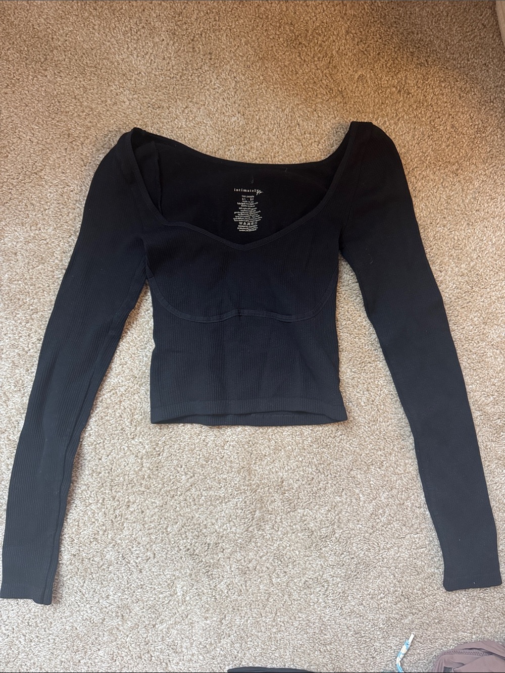 Free People Meg cropped Black Long-Sleeve Ribbed Scoop Neck Women's Top